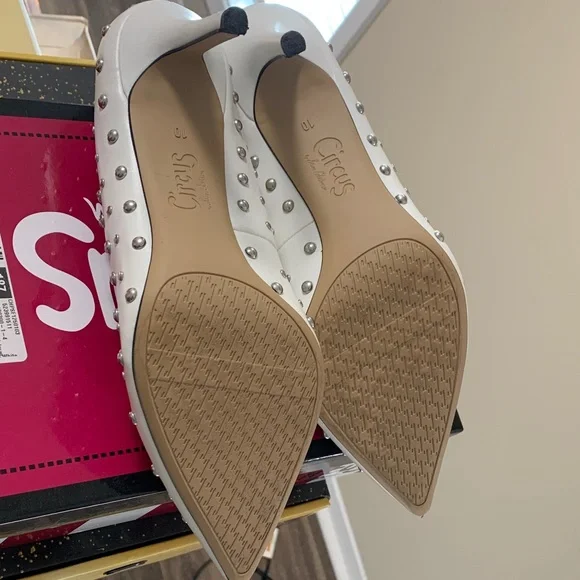 Circus by Sam Edelman White Studded Heels - Picture 8 of 8